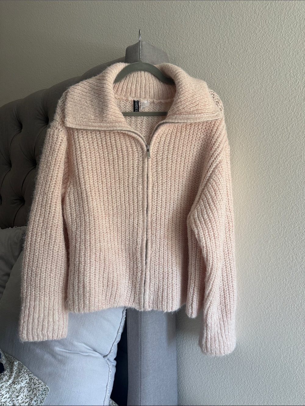 H&M Knit zip sweater